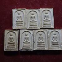 ราคา ทีเดียว 7 องค์..... พระสมเด็จ หลวงพ่อคูณ รุ่นเฮงให้รวย วัดบ้านไร่ ปี 2537....T. 67.6.2..ต12 (26303478758)