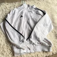 ราคา เสื้อแจ็คเก็ต Adidas สีขาว ป้ายติดไซส์ L ของแท้ 100% (42927333481)