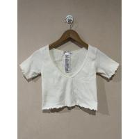 ราคา เสื้อครอปสีขาวแขนสั้น (17463247821)