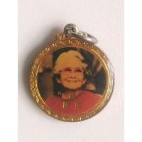 ราคา ล็อกเก็ตสมเด็จย่า ด้านหลัง ร.5,ร.9 (13203867437)