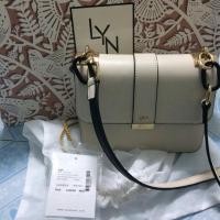 ราคา กระเป๋า LYN แท้ จากช๊อป (7010765987)