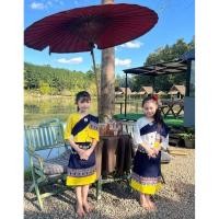 ราคา ชุดเซ็ตผ้าฝ้ายแต่งสไบ เสื้อแขน 5 ส่วน + ผ้าถุงลาว + สไบ (23209072739)