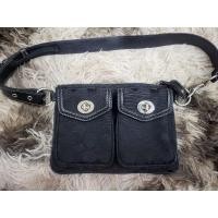 ราคา คาดอก coach ผ้าลายซี ของแท้ 100% (23353811423)