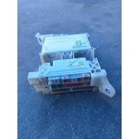 ราคา กล่องฟิวส์กล่องควบคุมไฟ revo 38 5012-8852 (49552708674)