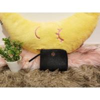 ราคา Tory Burch กระเป๋าสตางค์ใบสั้น สีดำ❤️❤️ (21519348781)