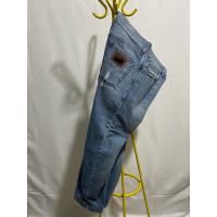 ราคา กางเกงยีนส์ DOLCE&GABBANA มือ2 ของแท้ % เอว 38“ ยาว 36.5“ สภาพดีมากๆ (26585875058)