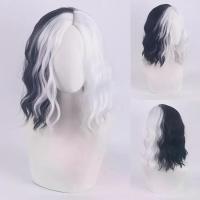 ราคา วิกผมทูโทน cos วิกผม 101 Dalmatians CruelladeVil CruelladeVil สีดําสีขาวแม่มดการจับคู่สีผมหยิกสั้น (47502384657)