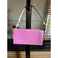 ราคา Elle Paris กระเป๋าสะพายไหล่สีม่วง หนังแท้ สภาพดี ไม่มีรอยขาด (24664190663)