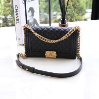 ราคา Chanel Boy10 black cv (15868511388)