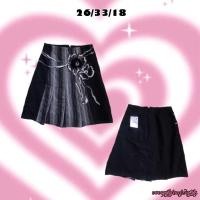 ราคา :: BABYTEE&Y2K ::‍⬛ กระโปรงขนๆ y2k รหัส 002 (19117919672)