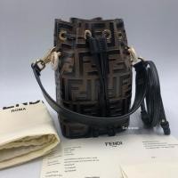 ราคา Newwww พร้อมส่งค้า Fendi montresor mini bucket Y19 (5308218466)