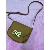 ราคา กระเป๋า littlebunnystore หนังแท้ half moon (24064494960)