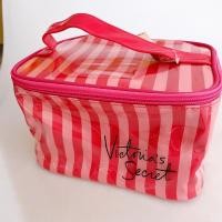 ราคา กระเป๋าเครื่องสำอางค์ Victoria’s Secret แท้ๆจากช็อป อเมริกา (15473191536)