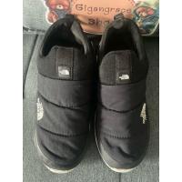 ราคา รองเท้าผ้าใบเด็ก รองเท้าสลิปออนของเด็กมือสอง แบรนด์ The North Face Kids ของแท้ ✨% ความยาวเท้าด้านใน 20.5 ซม. สภาพ 85% (43061303998)