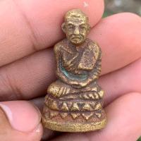 ราคา พระกริ่งบัวรอบ หลวงปู่ทวด วัดช้างให้ ปี08 (45450939210)