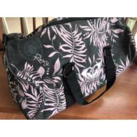 ราคา กระเป๋าเดินทาง Roxyแท้มือสอง (826904683)