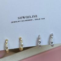 ราคา Suwann.na [ราคาต่อคู่] ต่างหูห่วง ต่างหูเงินแท้ ห่วงหัวใจเพชร (27222780555)