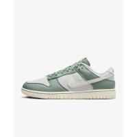 ราคา Nike Dunk Low Retro Premium •Mica Green• ของแท้100%(Pre-Order) รองเท้าผ้าใบชาย รองเท้าNikeแท้100% (22071656370)