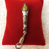 ราคา แหนบหลวงพ่อคูณพร้อมยันต์ เงินแท้ลงยา (1762479983)