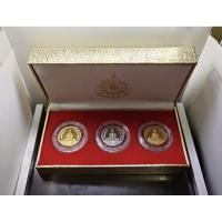 ราคา หลวงพ่อโสธร (เหรียญเนื้อขัดเงา 3 เหรียญ) รุ่น ครบรอบ ๓๙ ปี การสื่อสารแห่งประเทศไทย พิธีพุทธาภิเษก วัดโสธรวราราม ปี2559 (40850639751)