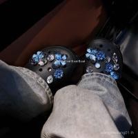 ราคา รองเท้าหัวเข็มขัดดีไซน์คลาสสิก แต่งลายดอกไม้ งานฝีมือดั้งเดิม [Blue Butterfly] (51053818302)