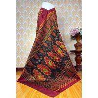 ราคา ผ้าไหมมัดหมี่ 3ตะกอ ไหมบ้าน มีหน้านาง ขนาด 1x2เมตร ลายนกยูง พื้นสีดำ รหัส M1A-KN-06196847 (43405182247)