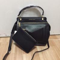 ราคา NEW ARRIVAL! CHARLES & KEITH LARGE TOP HANDLE BAG (Size mini ) (227030025)