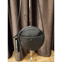 ราคา [USE] Crossbody ทรงกลม สีดำ งานหนังแท้ (25709594775)
