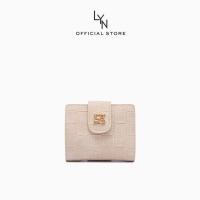 ราคา LYN - Joamm Grace Flap Wallet กระเป๋าสตางค์ทรงสั้น (LL25CWF959) (49751910618)