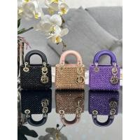 ราคา DIOR Lady Super Mini Bag ปักลูกปัดเพชร ใหม่ กระเป๋าถือ Messenger ขนาดกระทัดรัด (55503222333)