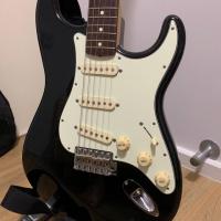 ราคา กีตาร์ไฟฟ้า FenderStratocaster (5144392466)