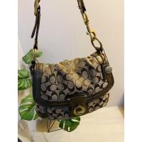 ราคา กระเป๋าCoachมือ2สีทองเมทัลลิคของแท้ (11864820187)