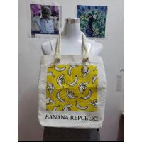 ราคา กระเป๋าโท้ต Banana Republic (23843428799)