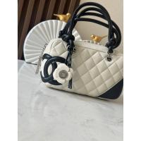 ราคา ชานป้ายดั้งเดิม One Flower 24K Camellia Hula Hoop มาในหลายสี! เครื่องประดับกระเป๋า พร้อมโบว์สีดำและขาวสำหรับจับคู่ (54853422110)