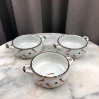 ราคา ถ้วยเซรามิคสองหู แบบน่ารัก ขนาด 4” ราคา 75฿/1ใบ #เซรามิคมือสองญี่ปุ่น (6436548819)