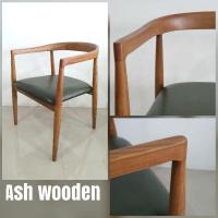ราคา iLoft chair เก้าอี้ทานอาหาร Armchair ผลิตจากไม้ Ash แท้นำเข้าจากอเมริกา (19337779460)
