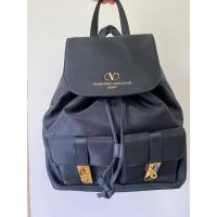 ราคา เป้ Valentino Garavani Sport ของแท้ % (22466663584)