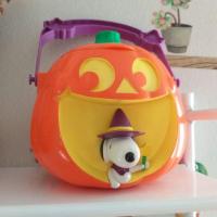 ราคา ถังป๊อบคอร์นสนูปปี้ Popcorn Snoopy Halloween สินค้ามือสอง (6570243986)