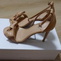 ราคา รองเท้าส้นสูงสีนู้ด Lyn แท้ size36 (1850975412)