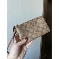 ราคา COACH คล้องมือ Size S แบบ2ซิป ของแท้ มือหนึ่งค่ะ (17376363077)