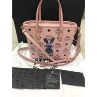 ราคา MCM mini tote กระเป๋าสีชมพูนู๊ด น่ารักมาก อุปกรณ์ครบ ของแท้100% (308251221)