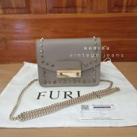 ราคา ของแท้100% Used Furla Julia Studded Metropolis สีGray ก่อนกดสั่งทักเเชทมาเช็คสต๊อคก่อนนะค่ะ (26803710487)
