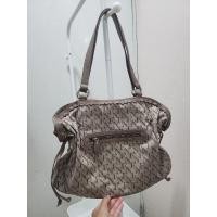 ราคา กระเป๋าสะพาย Fly Now สีกากี (24327171470)