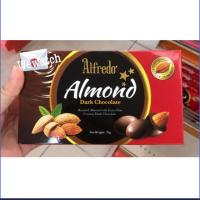 ราคา Alfredo Almond dark chocolate ช๊อคโกแลตสอดไส้อัลมอนด์ กล่องสีแดง (1822038688)