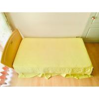 ราคา ผ้าคลุมเตียง (กระโปรงเตียง) หรือผ้าปูที่นอน (แบบหนา) ขนาด 3.5ฟุต สีเขียวมะนาวเย็บลายลอนทั้งผืน มีระบาย 2 ชั้น เกาหลีแท้ (23886225722)