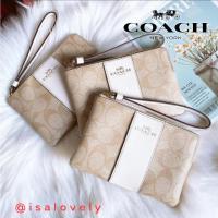 ราคา Isa Lovely Shop COACH F58035 CORNER ZIP WRISTLET IN SIGNATURE CANVAS IM/LIGHT KHAKI CHALK (25608629973)