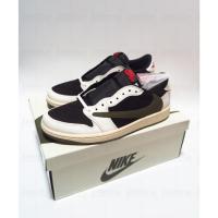 ราคา [Authentic 100%] NIKE AIR JORDAN 1 LOW x TRAVIS SCOTT [W] “OLIVE” NEW! ของแท้ ส่งฟรี (22750525634)