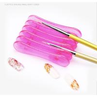 ราคา ที่วางพู่กัน ไม่ให้กลิ้งไหล แท่นวางพู่กัน อุปกรณ์ทำเล็บ ที่วางพู่กันเพ้นท์เล็บ วางไม้ดอท วางได้ 5 ช่อง (20835658139)