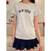 ราคา (พร้อมส่ง) BrandyMelville Chloe New York Top เสื้อยืด เสื้อแขนสั้น ของแท้จากช็อป (41467857115)