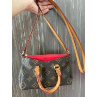 ราคา กระเป๋าหลุย์ (มือสอง) งานลุ้นตู้ญี่ปุ่น สวยกริบ (22480519074)